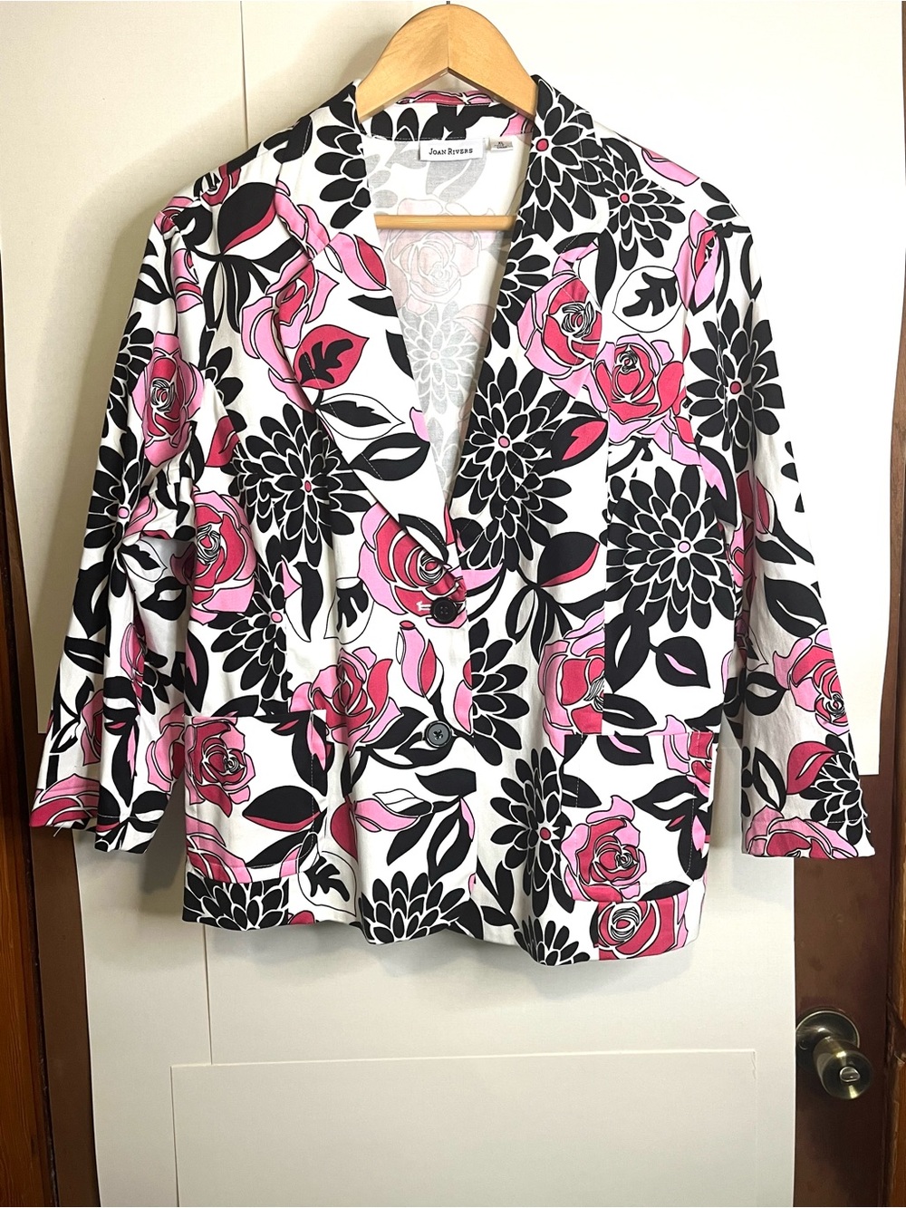 Joan Rivers Women’s XL Pink & Black Floral Stretch Cotton Jacket